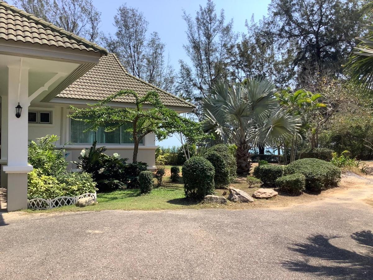 Seapine Beach Golf And Resort Hua Hin Ban Khao Takiap Екстер'єр фото