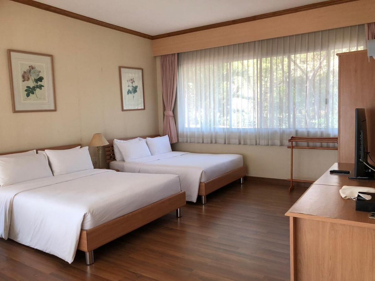 Seapine Beach Golf And Resort Hua Hin Ban Khao Takiap Екстер'єр фото