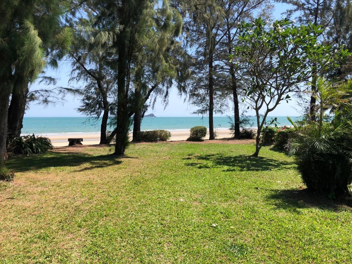 Seapine Beach Golf And Resort Hua Hin Ban Khao Takiap Екстер'єр фото