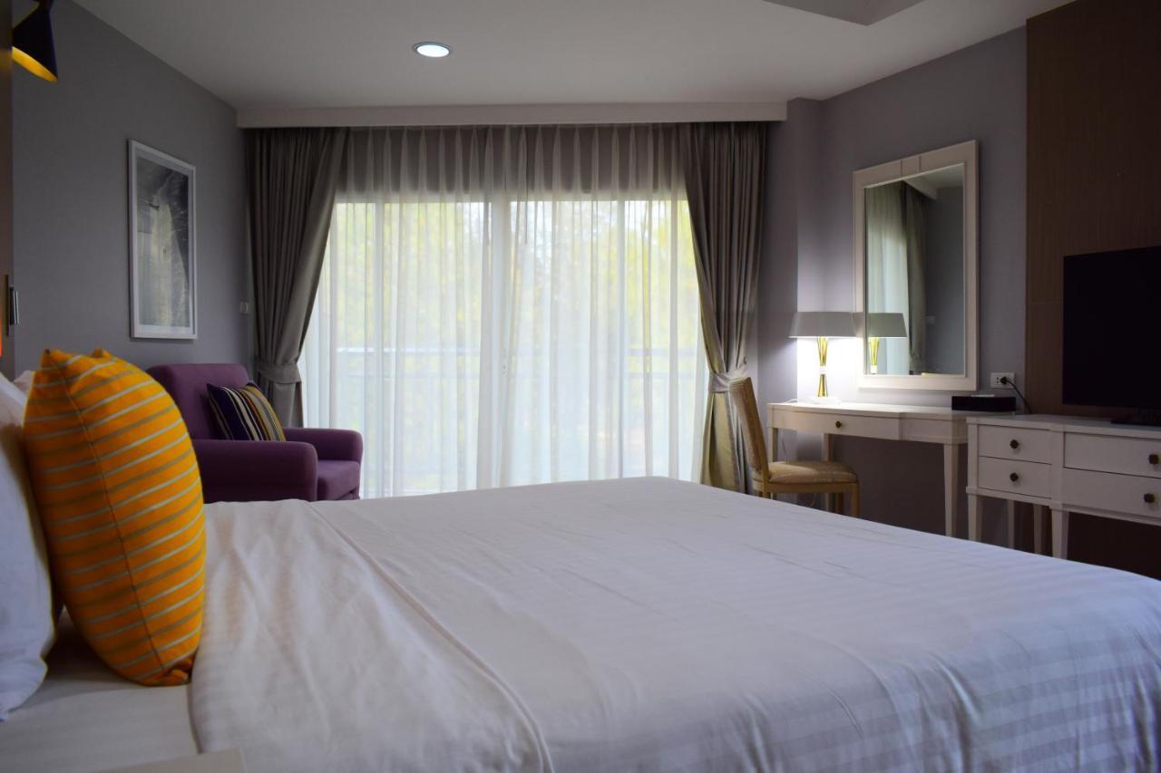 Seapine Beach Golf And Resort Hua Hin Ban Khao Takiap Екстер'єр фото