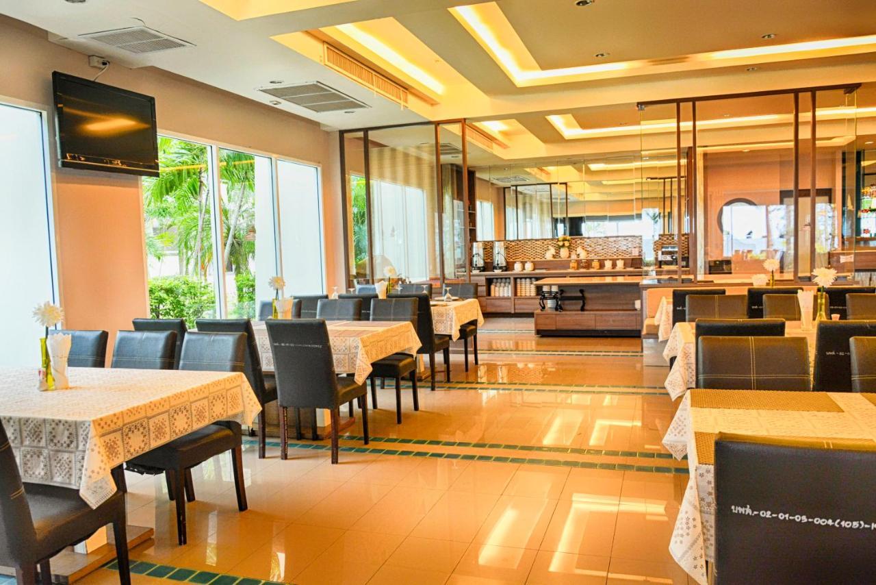 Seapine Beach Golf And Resort Hua Hin Ban Khao Takiap Екстер'єр фото